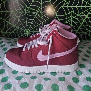 Nike Dunks